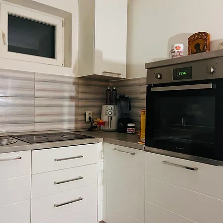 Apartment Kuca Za Festival *